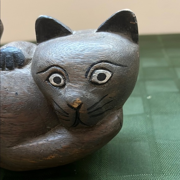 Vintage Handcrafted Wooden Cat Figurine - Picture 3 of 10